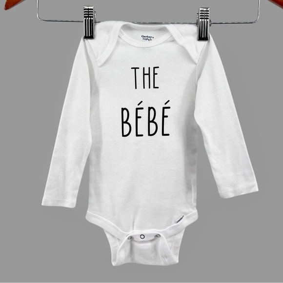 Gerber Organic Cotton NWOT Schitts Creek The Bébé Long Sleeve Onesies 12 Months - Picture 2 of 12